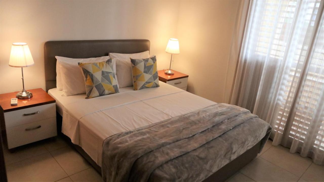 Chronas By Prestige Bookings Coral Bay Esterno foto